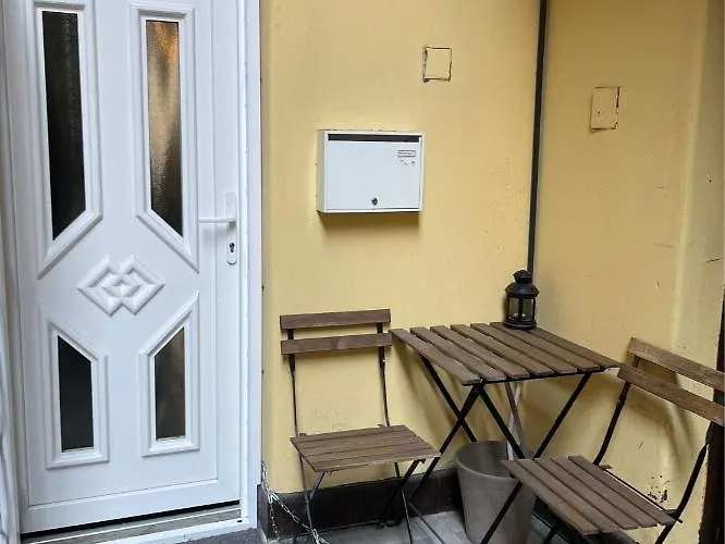 Oazu Downtown Flat *